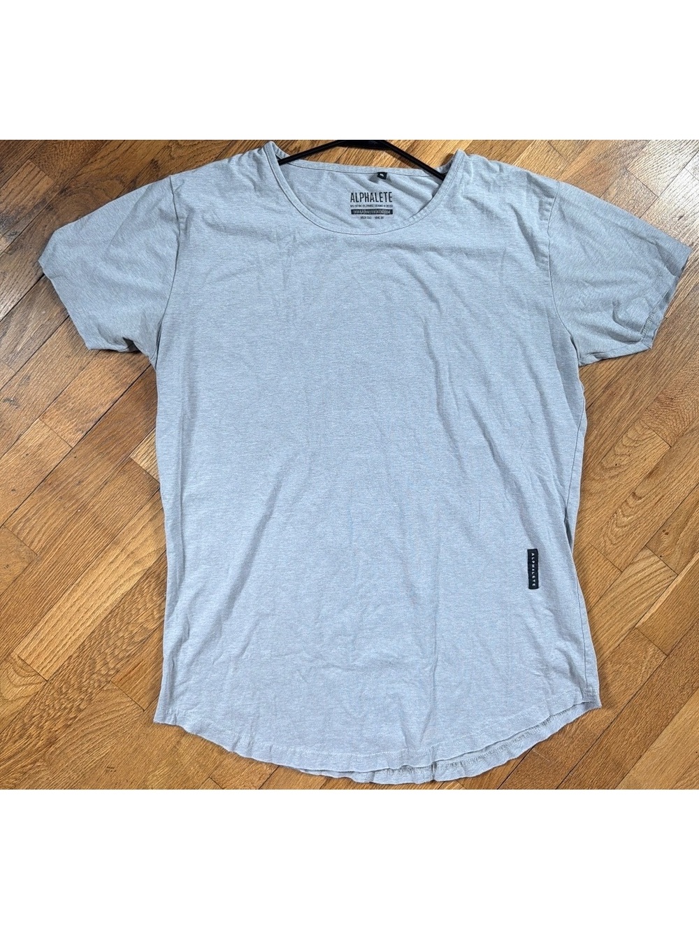 XL - Men - Alphalete Light Gray Short Sleeve T-Shirt